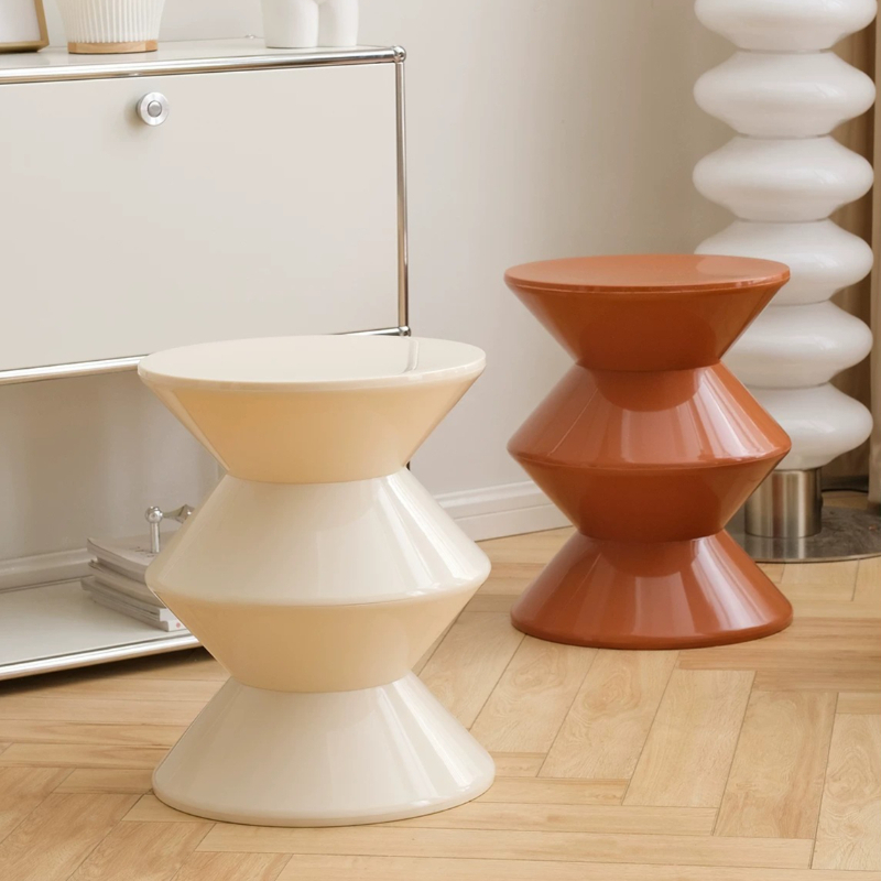 Unique Table Accessories - Stolik Kawowy z Wyraźnym Designem Okrągły